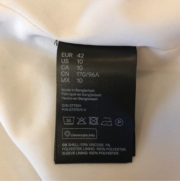 H&M Black Blazer - Picture 3 of 11